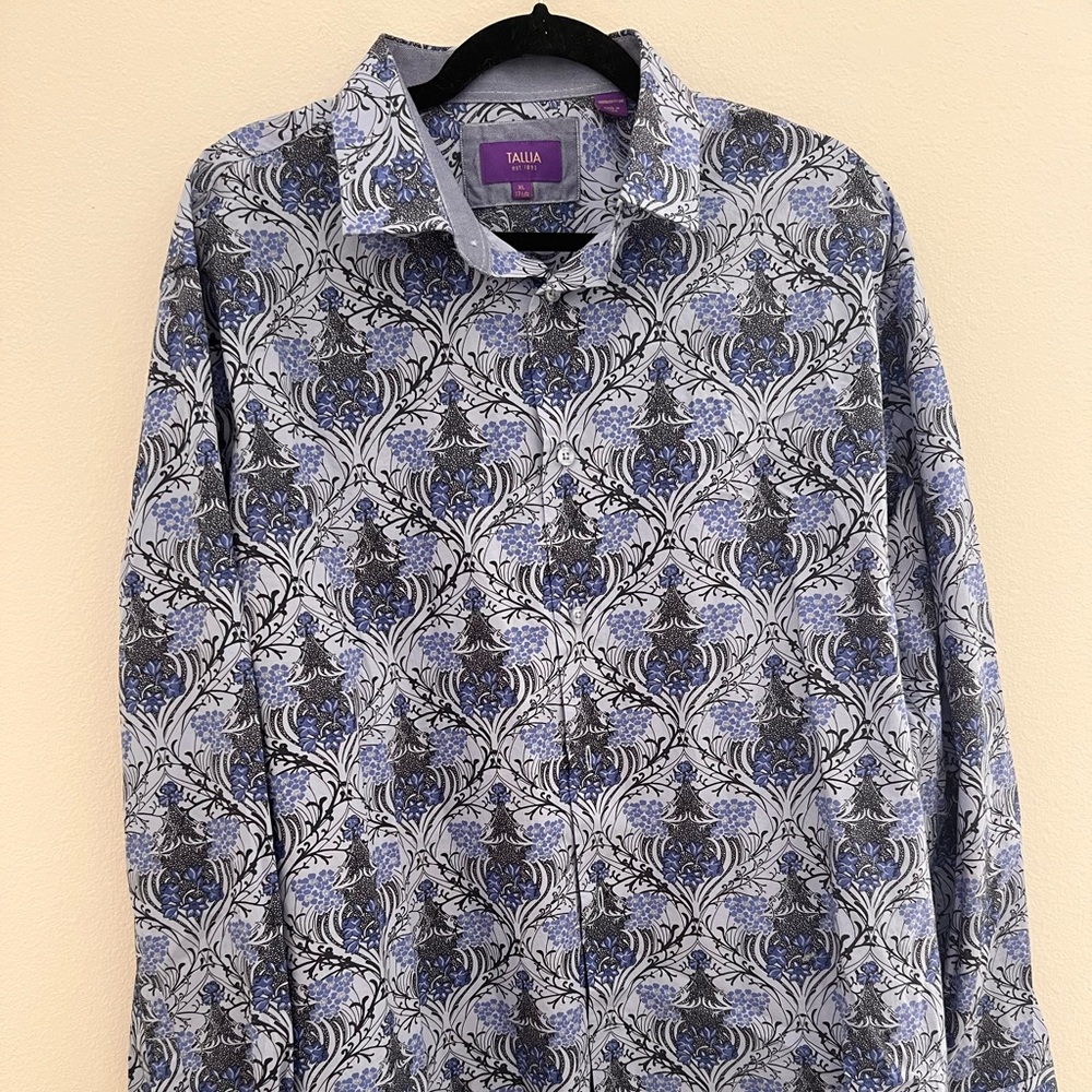 Men’s TALLIA Button down shirt